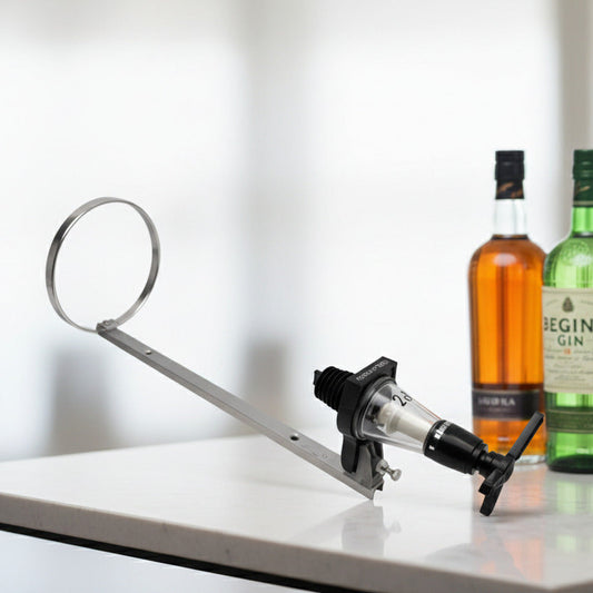 BARCRAFTERS Flaschenhalter für 3,0Liter | rund inkl. Dosierer KB1 in 2 cl